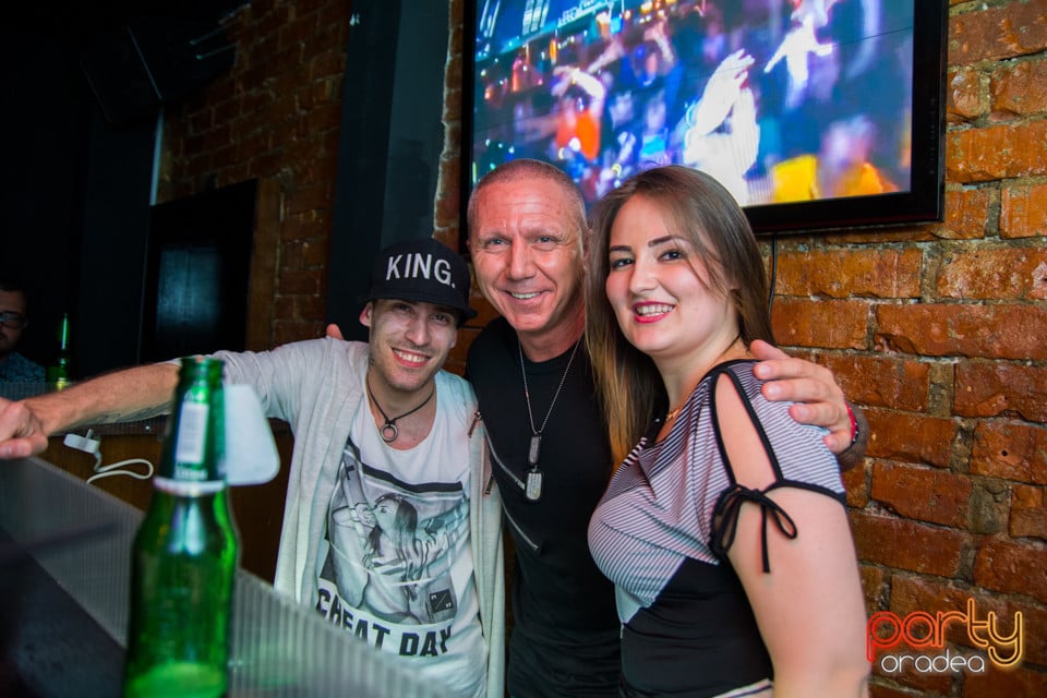Bárány Attila at Juice, Juice