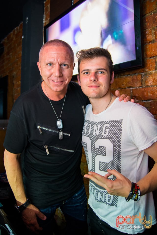 Bárány Attila at Juice, Juice