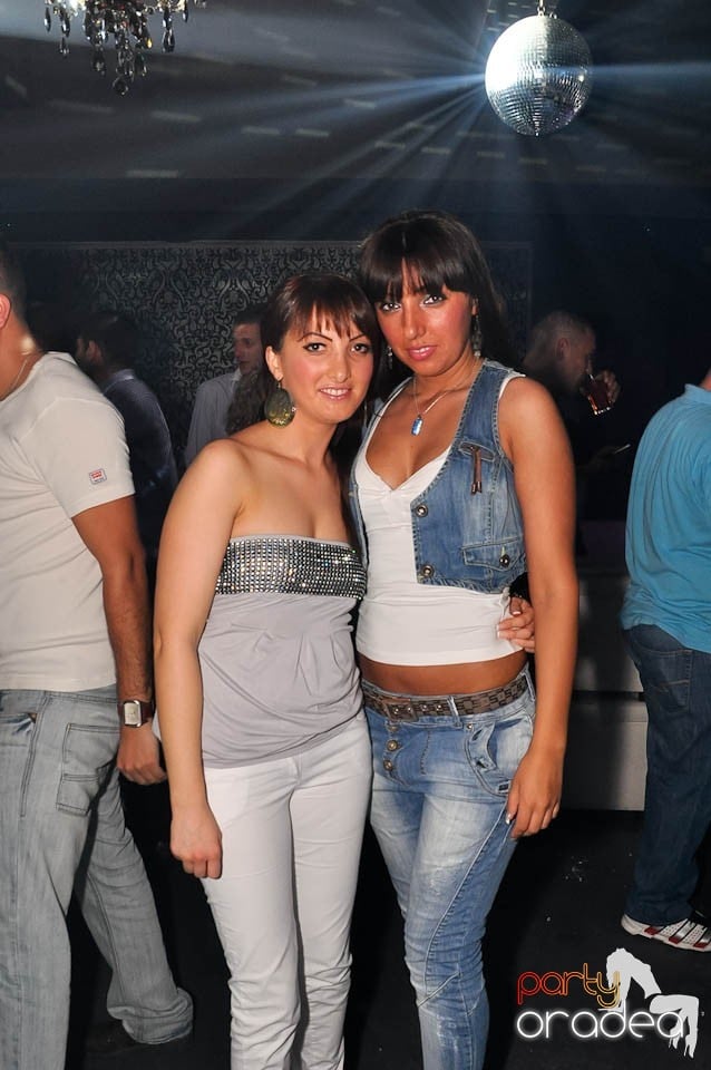 Chef în Club Life, 