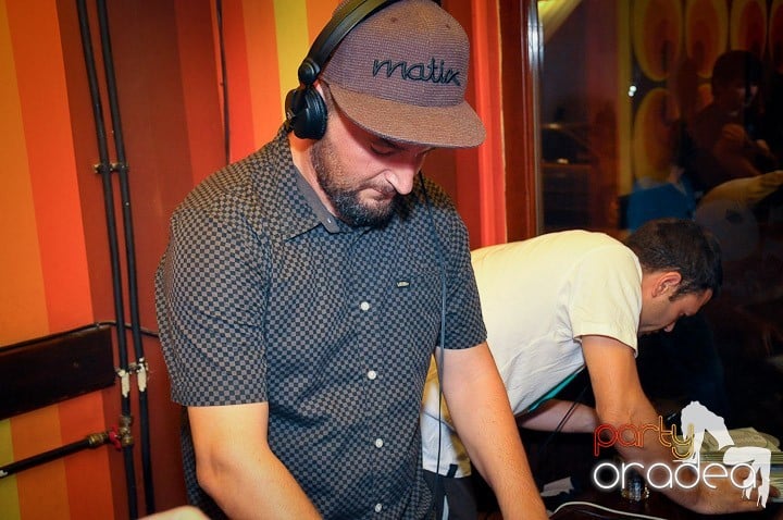 Crazy Legs cu DJ Palotai, Juice