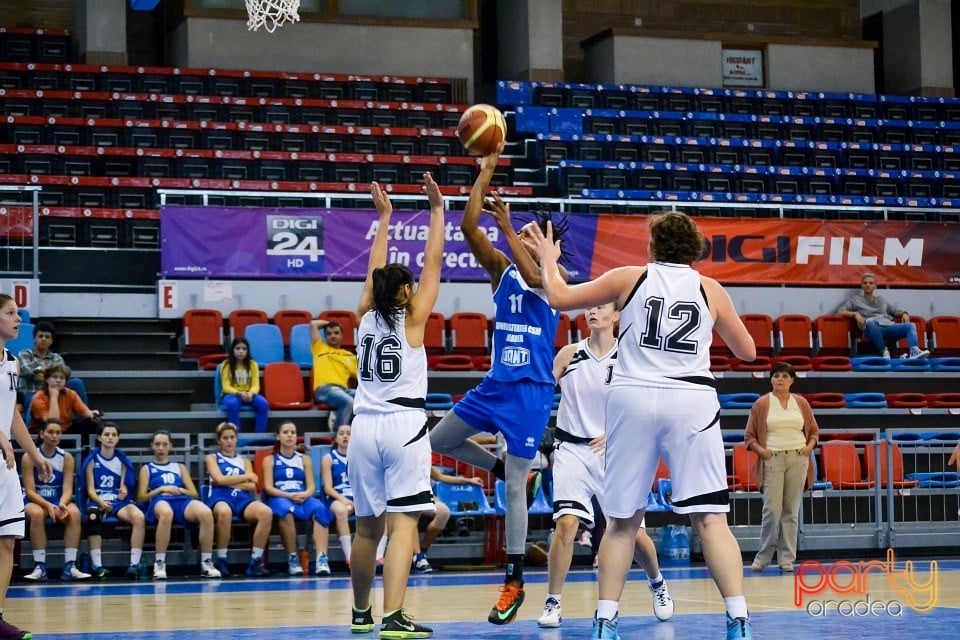 CSU Oradea vs Nyivegyheizi, Arena Antonio Alexe