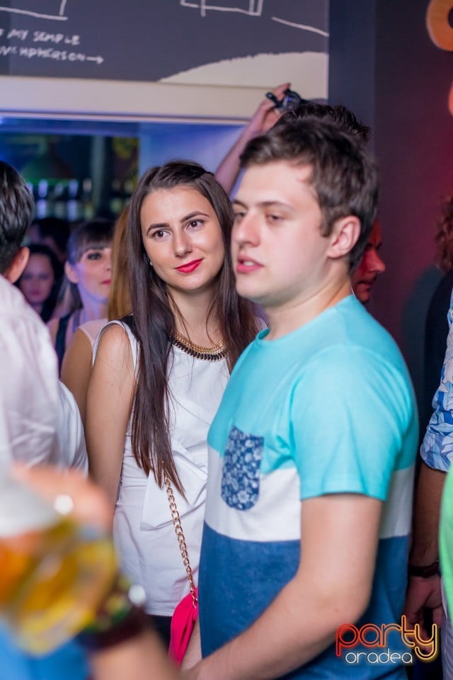 Dinsubsol meets Cersenin, Juice