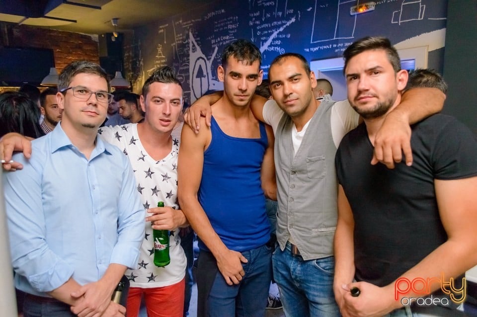 Distracţie alături de Norby Wilde, Juice
