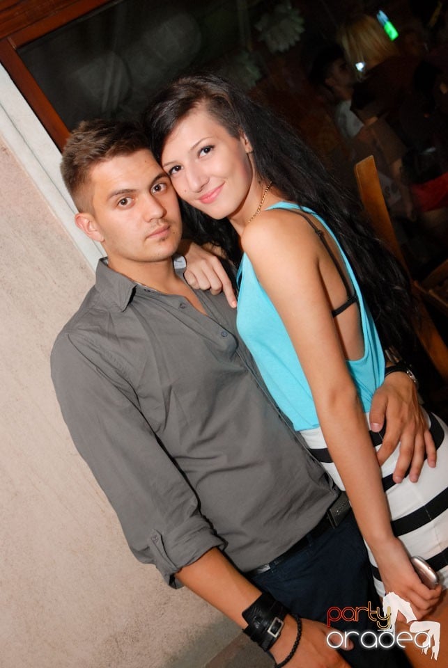 Distracţie în Juice Coffeehouse & Lounge Bar, Juice