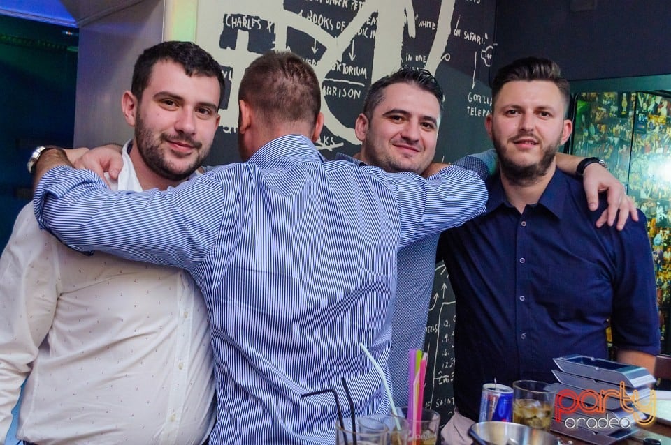 Distracţie în Juice, Juice