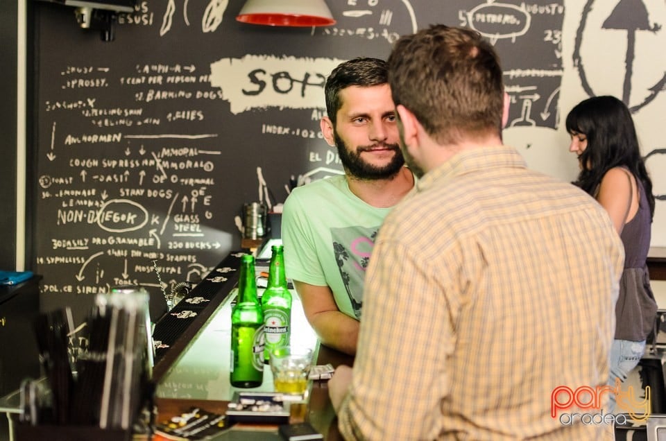 Distracţie în Juice, Juice