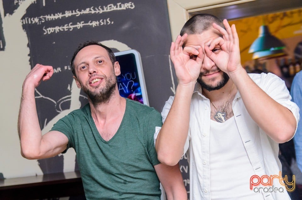 Distracţie în Juice, Juice