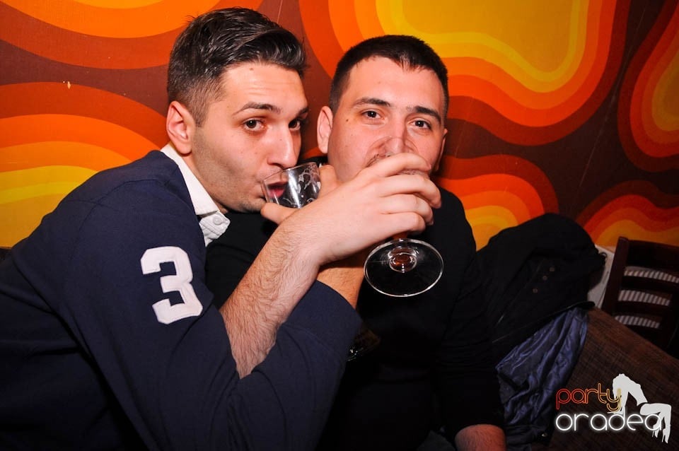 Distracţie în Juice, Juice