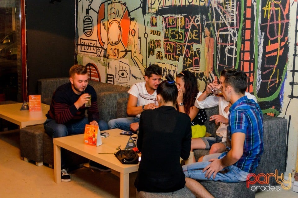 Distracţie în Juice, Juice