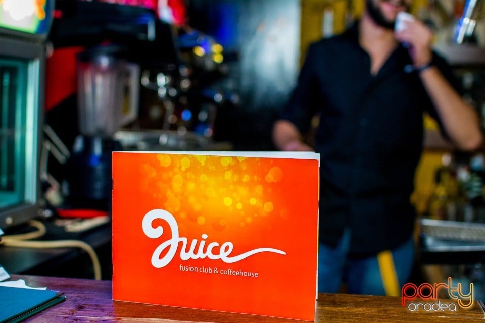 Distracţie în Juice, Juice