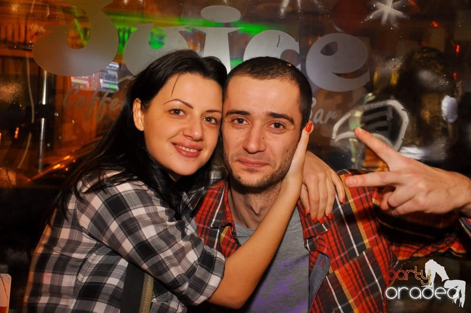 Distracţie în Juice, Juice
