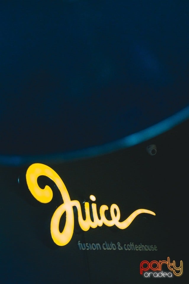 Distracţie la Juice, Juice