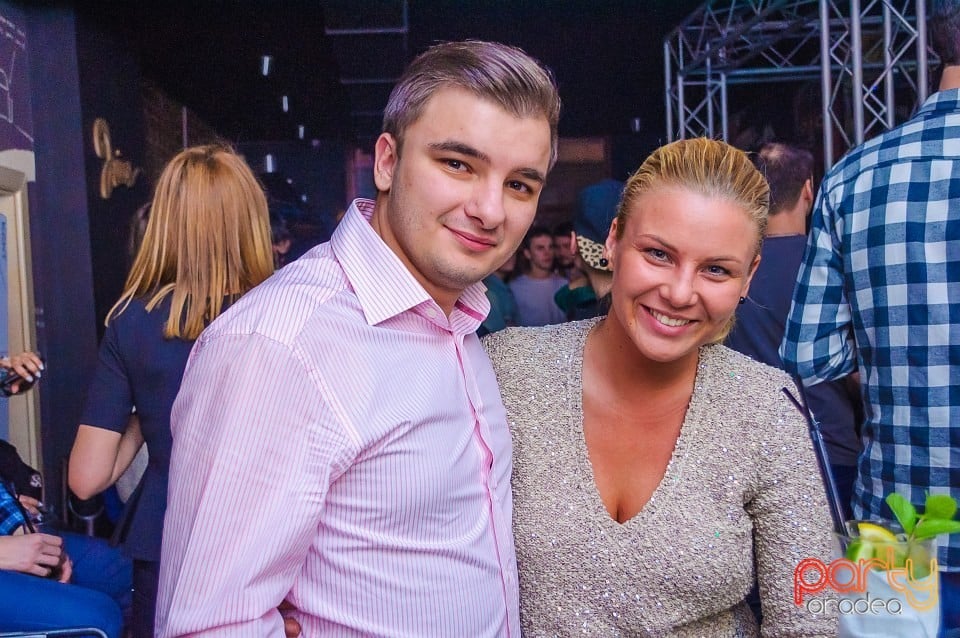 Distracţie la maxim în Juice, Juice