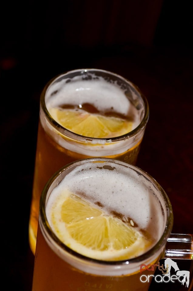 Distracţie şi voie bună în Juice, Juice