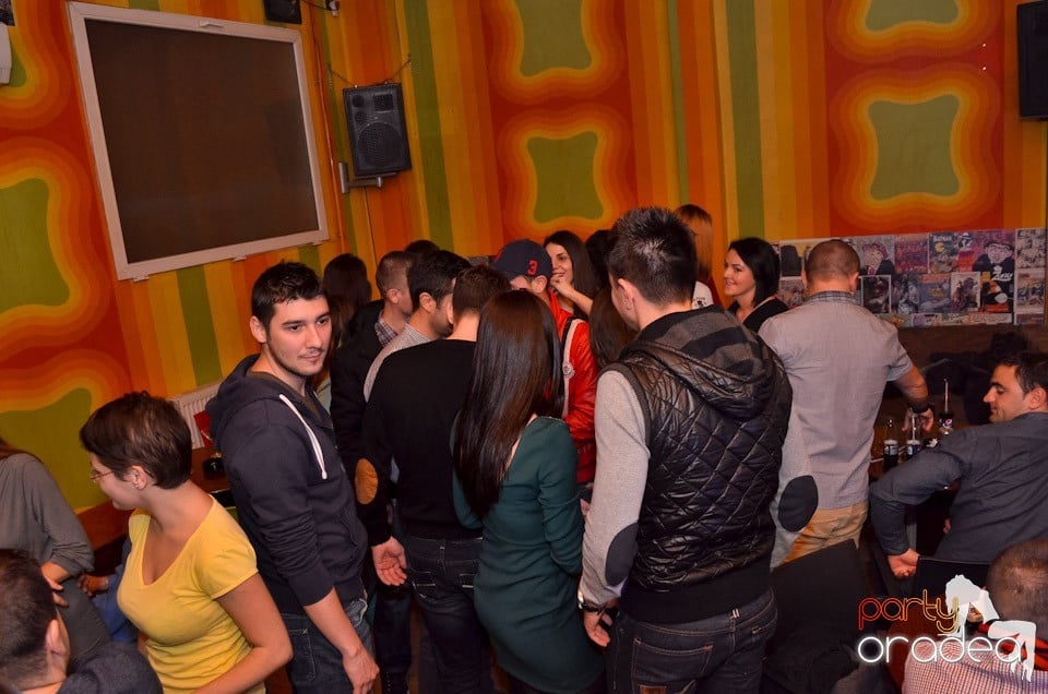 Distracţie şi voie bună în Juice, Juice