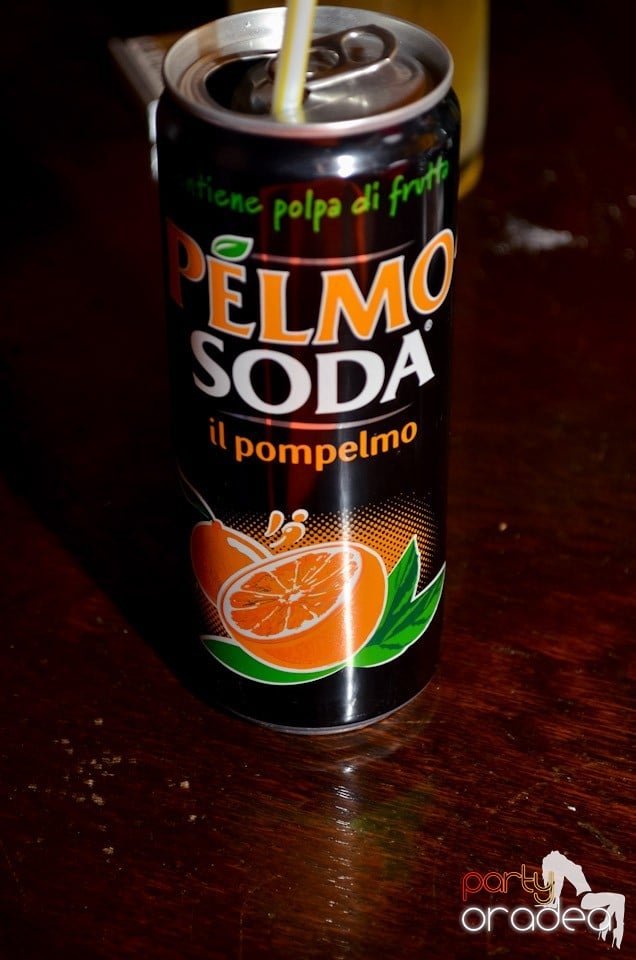 Distracţie şi voie bună în Juice, Juice