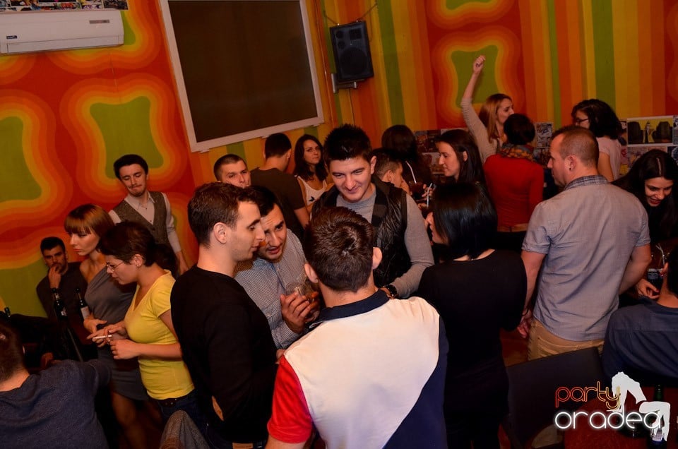 Distracţie şi voie bună în Juice, Juice