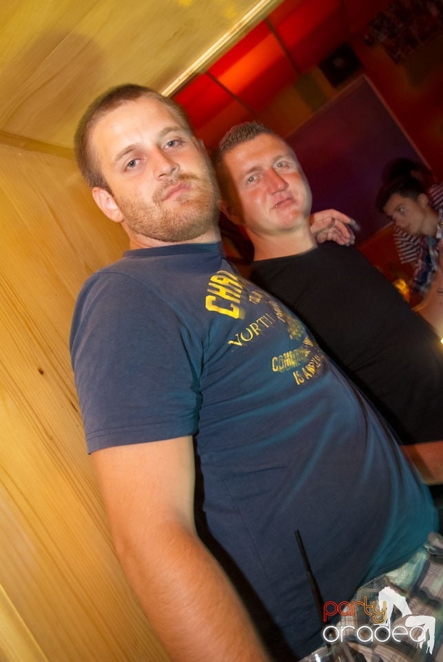 DJ Mihigh in the Mix @ Juice, Juice