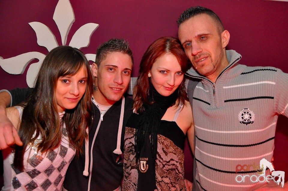 Finest House And Party Music în Club Atti's,