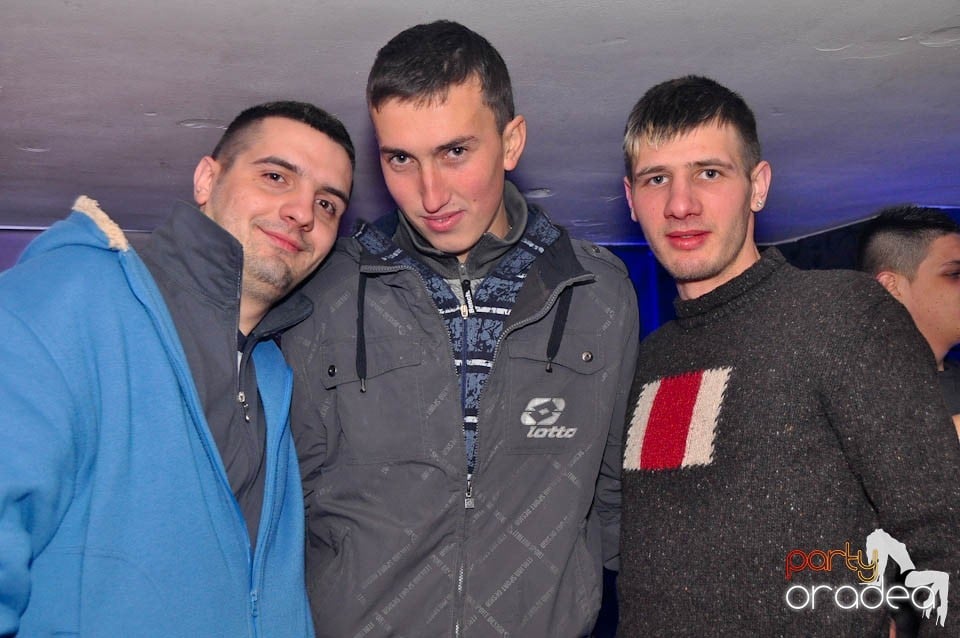 Finest House And Party Music în Club Atti's,