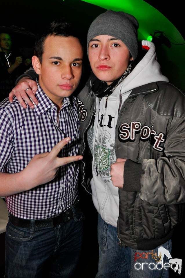Finest House And Party Music în Club Atti's,