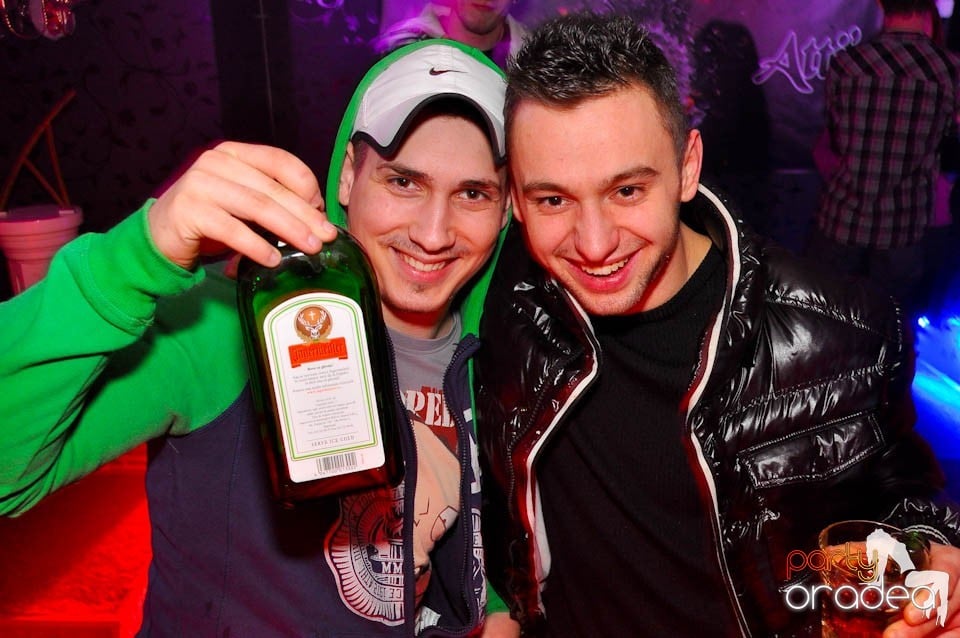 Finest House And Party Music în Club Atti's,