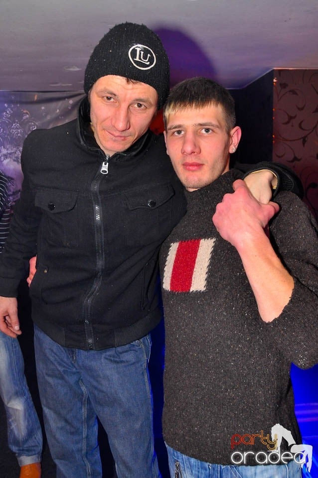 Finest House And Party Music în Club Atti's,