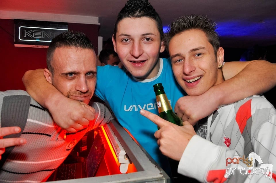 Finest House And Party Music în Club Atti's,