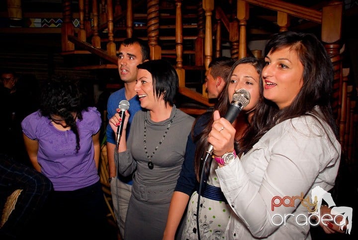 Friday Karaoke în Zulu, Zulu Caffe