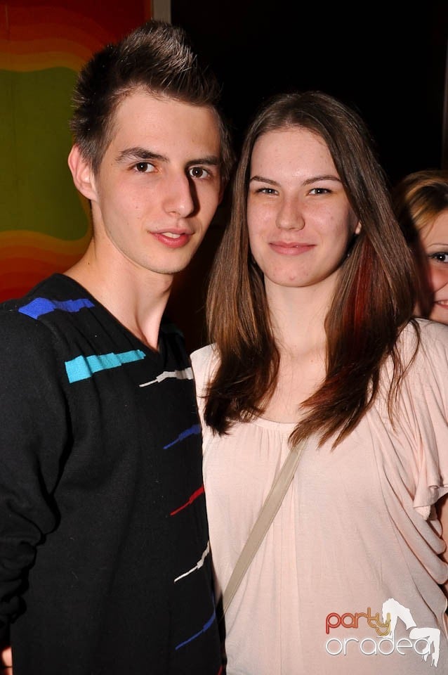 Friday Night în Juice, Juice
