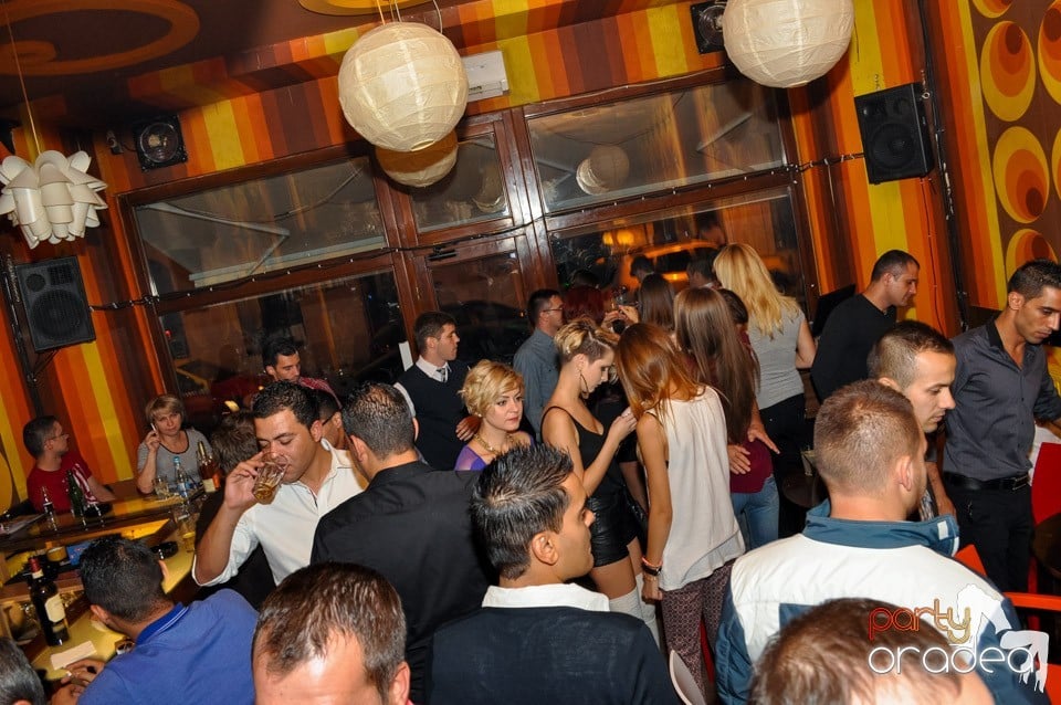 Friday Night @ Juice, Juice