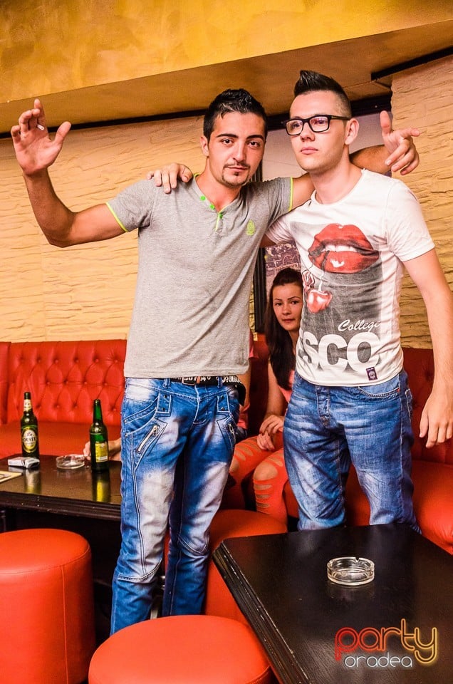 Friday Party, 