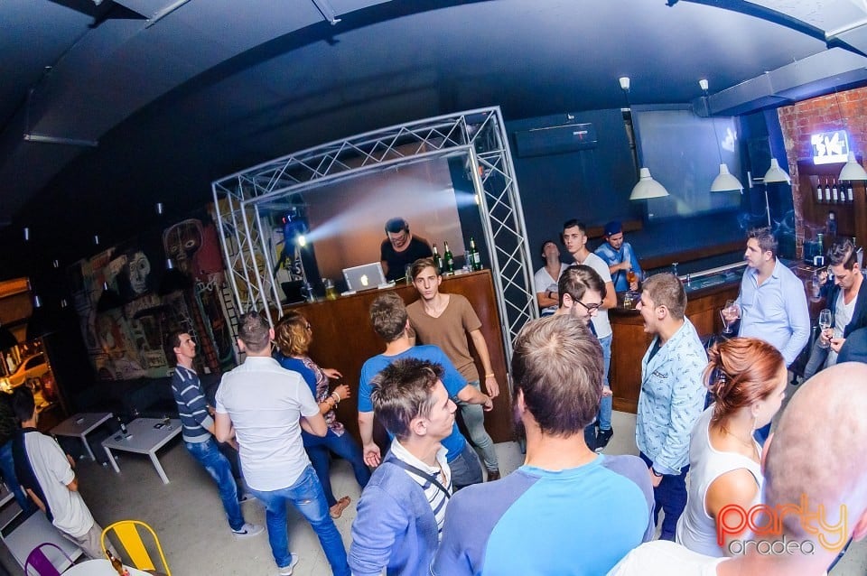 Gabriel M B2B Crimi, Juice