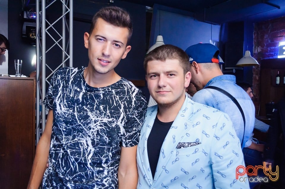 Gabriel M B2B Crimi, Juice