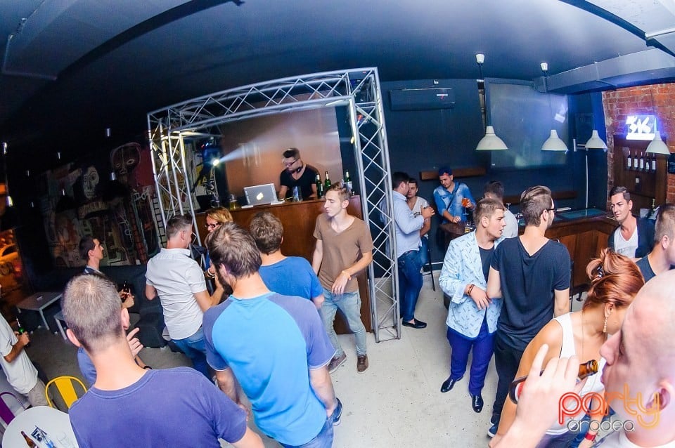 Gabriel M B2B Crimi, Juice