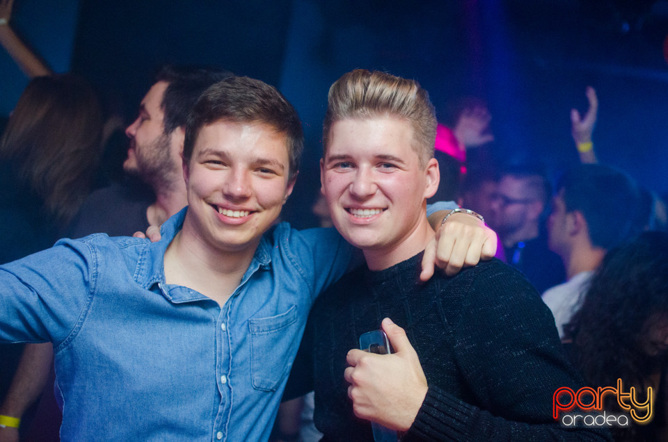 Halloween Party with Chris Lawyer, Juice