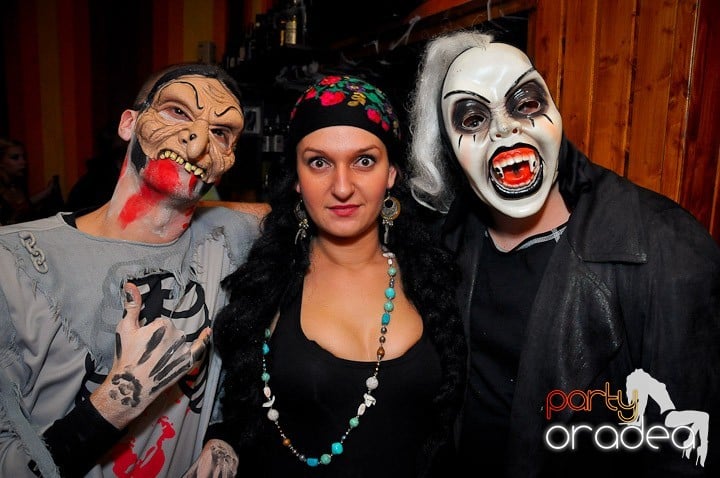Halloween Party ziua 2 @ Juice, Juice