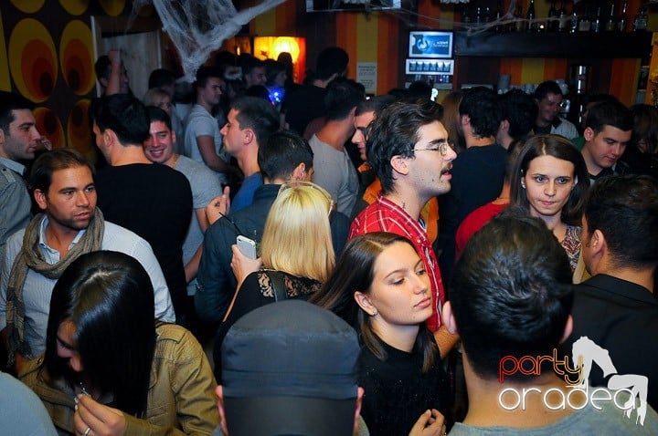 Halloween Party ziua 2 @ Juice, Juice