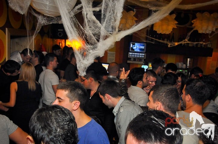 Halloween Party ziua 2 @ Juice, Juice