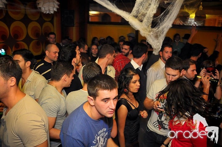 Halloween Party ziua 2 @ Juice, Juice