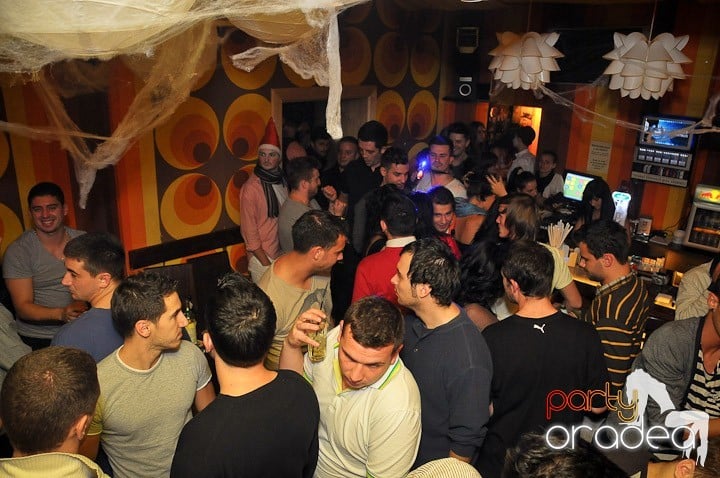 Halloween Party ziua 2 @ Juice, Juice