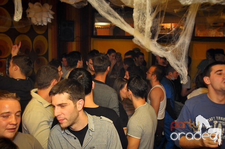 Halloween Party ziua 2 @ Juice, Juice