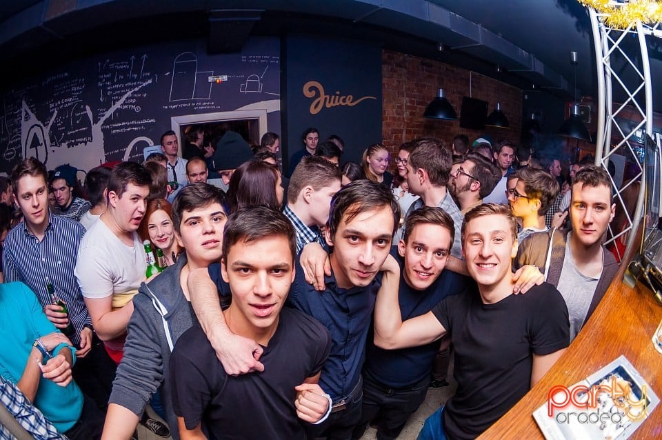 It's party time în Juice, Juice