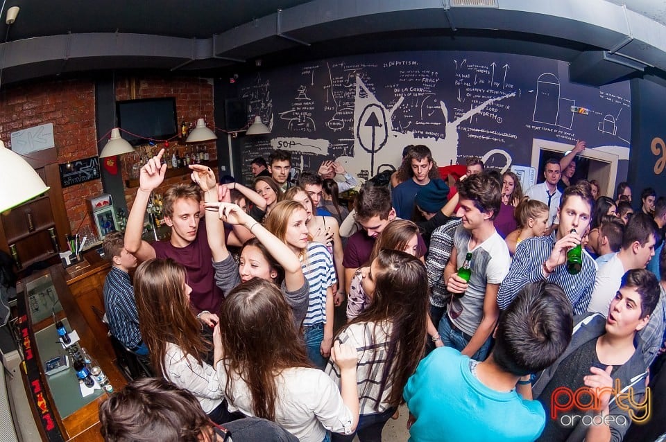 It's party time în Juice, Juice