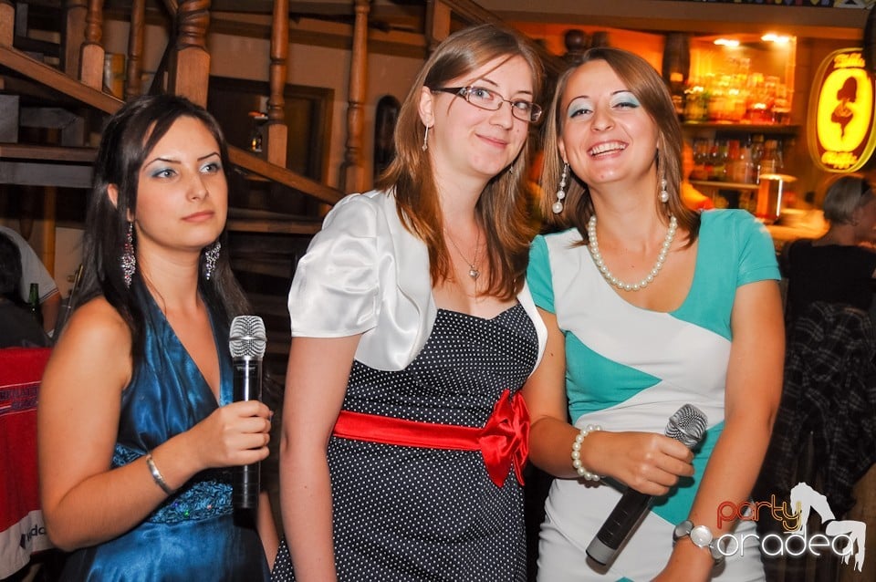 Karaoke în Zulu Caffe, Zulu Caffe