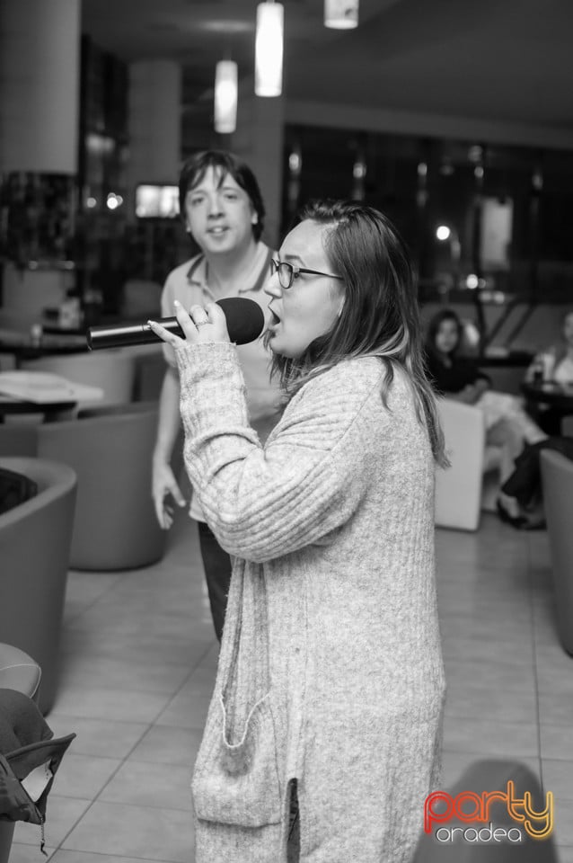 Karaoke Night, 