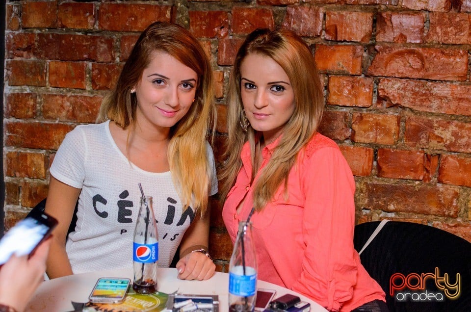 Marţi noaptea la Juice, Juice