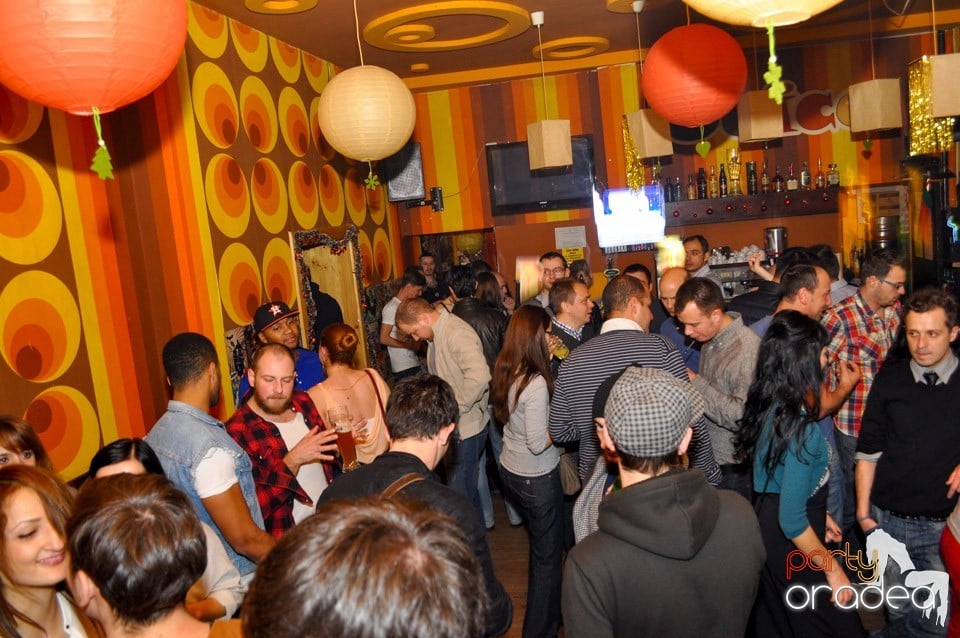 Mash Up Di Place @ Juice, Juice