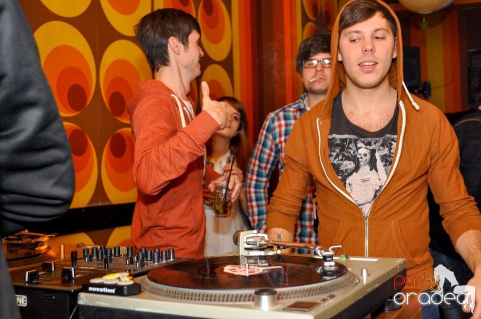 Mash Up Di Place @ Juice, Juice