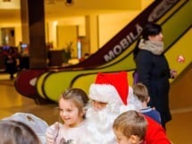 Moş Crăciun e la Oradea Shopping City